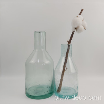 Jasnoniebieski wazon z recyklingu na wesele